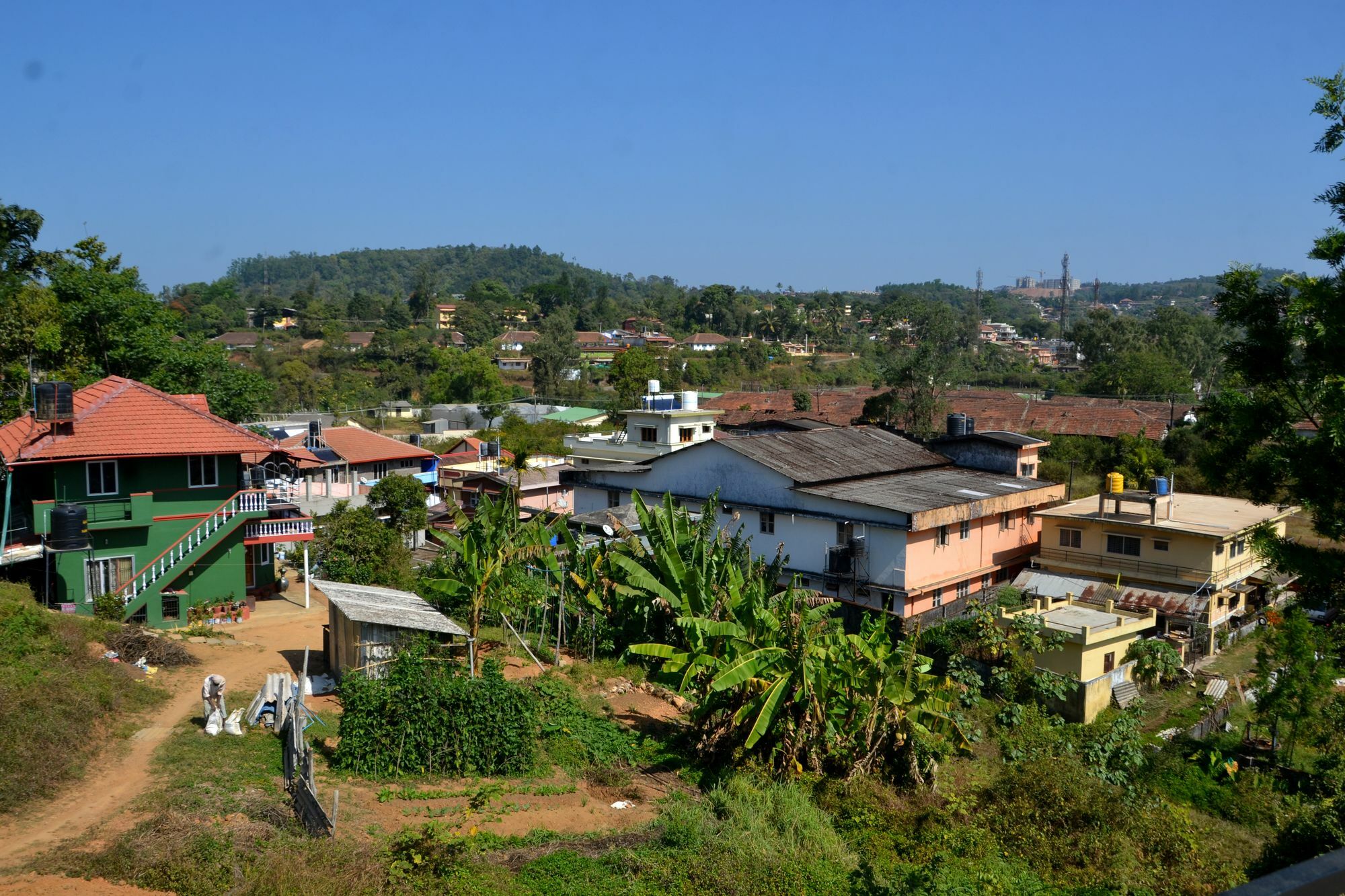 Coorg Girinivas Deluxe Homestay-Wi-Fi マディケーリ エクステリア 写真